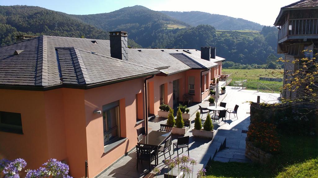 Apartamentos Arcos Del Esva Luarca Zewnętrze zdjęcie